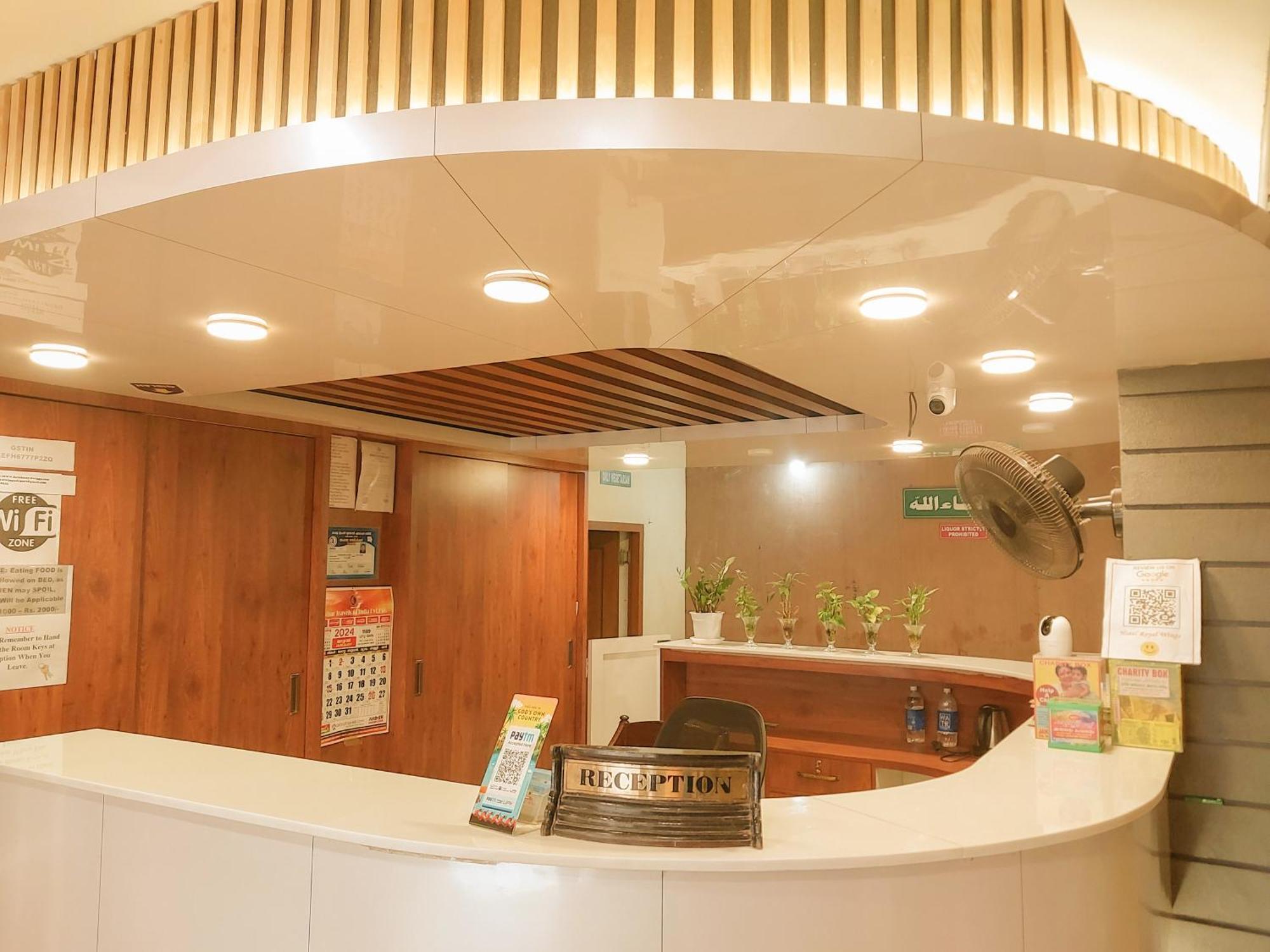 Hotel Royal Wings Elūr エクステリア 写真